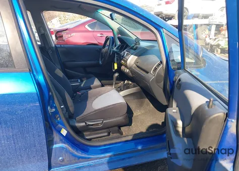 2008 Honda Fit Sport z USA, uszkodzony, nr VIN JHMGD38648S018965